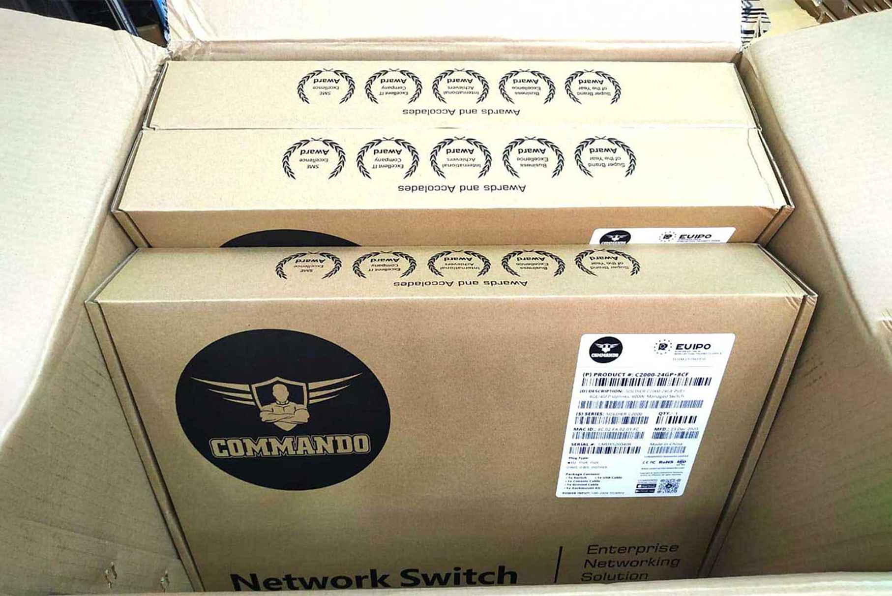 COMMANDO Gallery - Switches